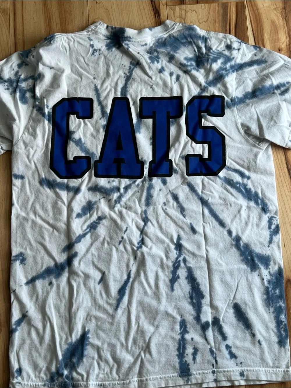 Comfort Colors CATS Tie-Dye Pocket Tee — White & Blue